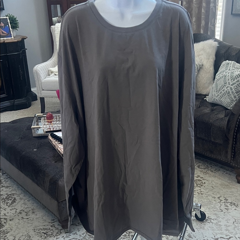 SKIMS Long Sleeve Tshirt